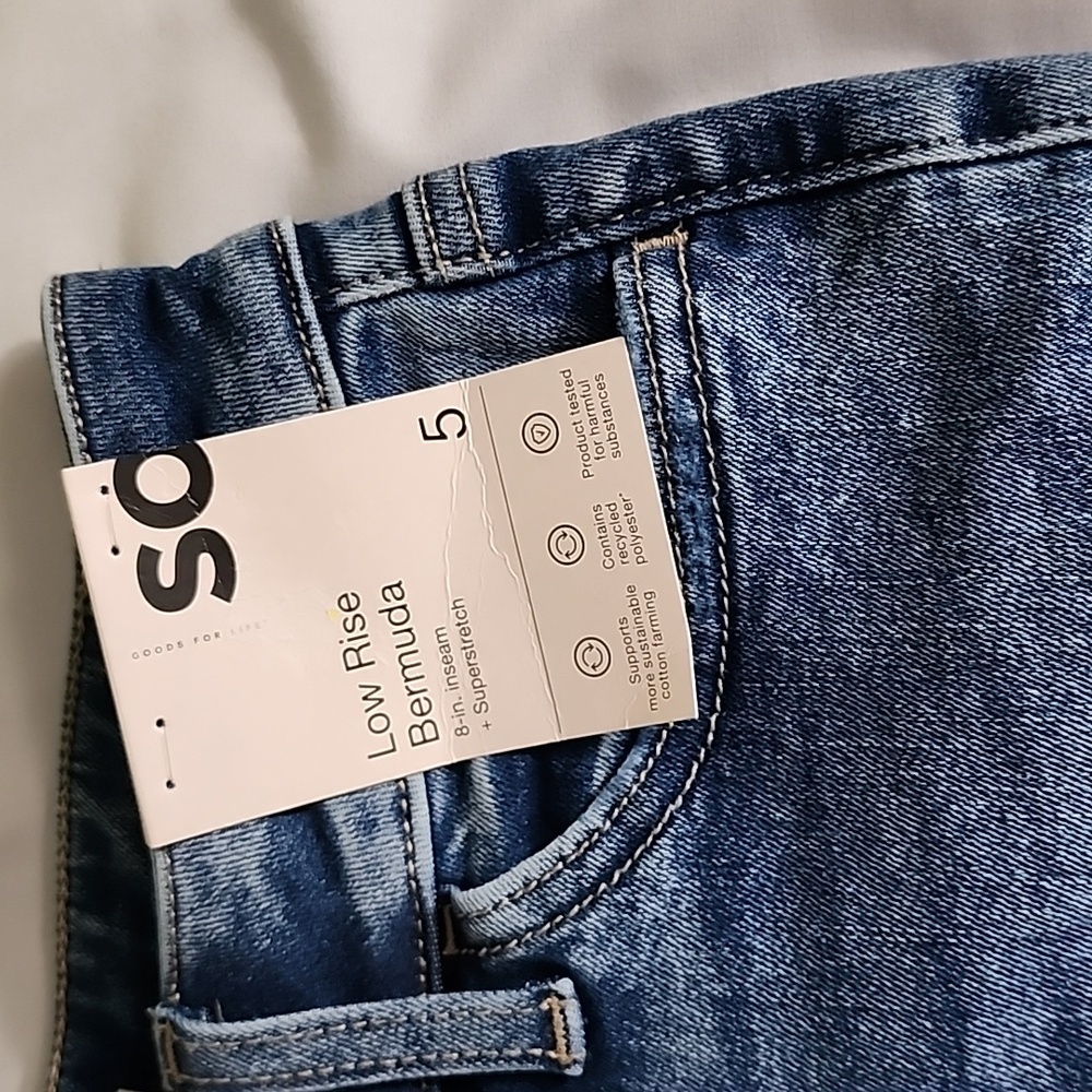 So womens jrs lo rise button fly Bermuda shorts cuffed sz 5 (27) new - Picture 2 of 3